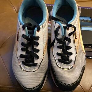 Puma multi colored sneakerss